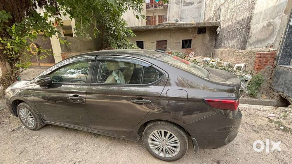Honda City 5th Generation Car 2022 Petrol 77000 Km Driven