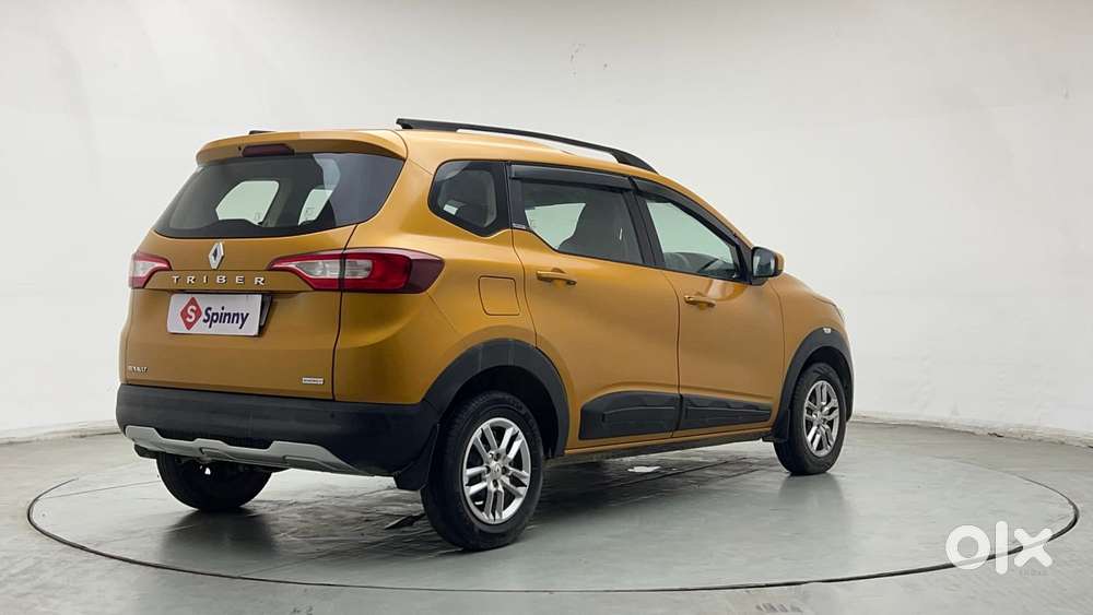 Renault Triber Rxt, 2020, Petrol