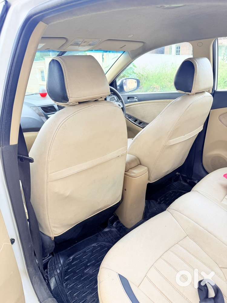 Hyundai Fluidic Verna 2014 Diesel Manual