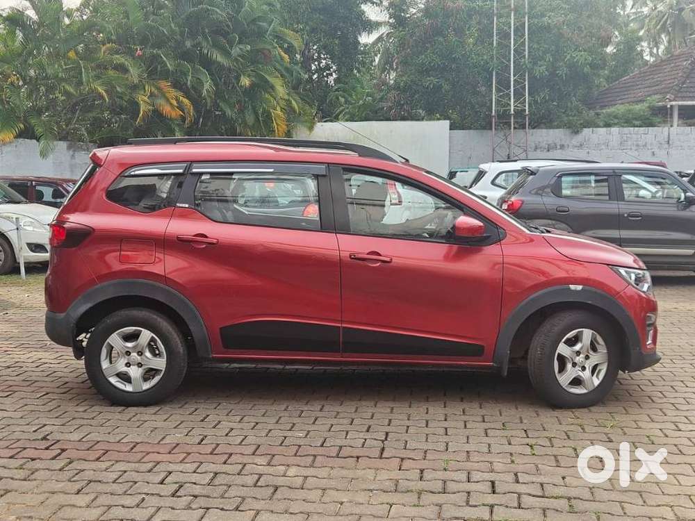 Renault Triber 1.0 Rxz Dual Tone, 2019, Petrol