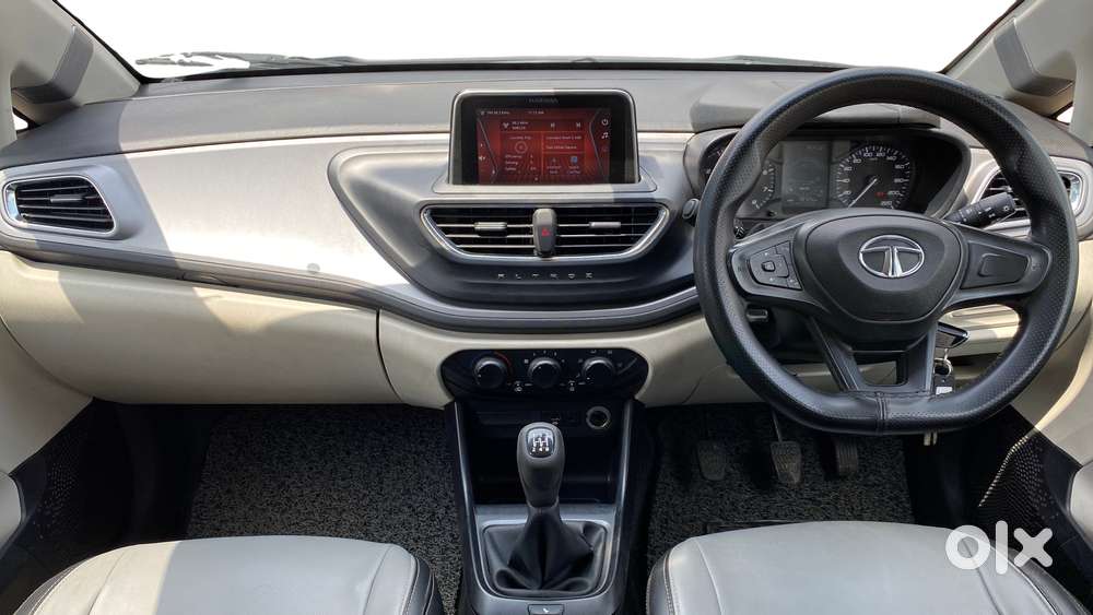 Tata Altroz 1.2 Xm Plus, 2021, Petrol