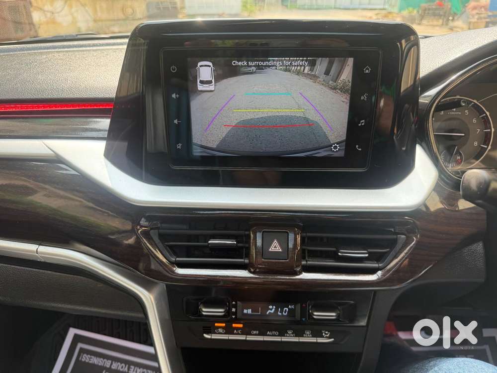 Maruti Suzuki Brezza Zxi Plus Smart Hybrid, 2024, Petrol