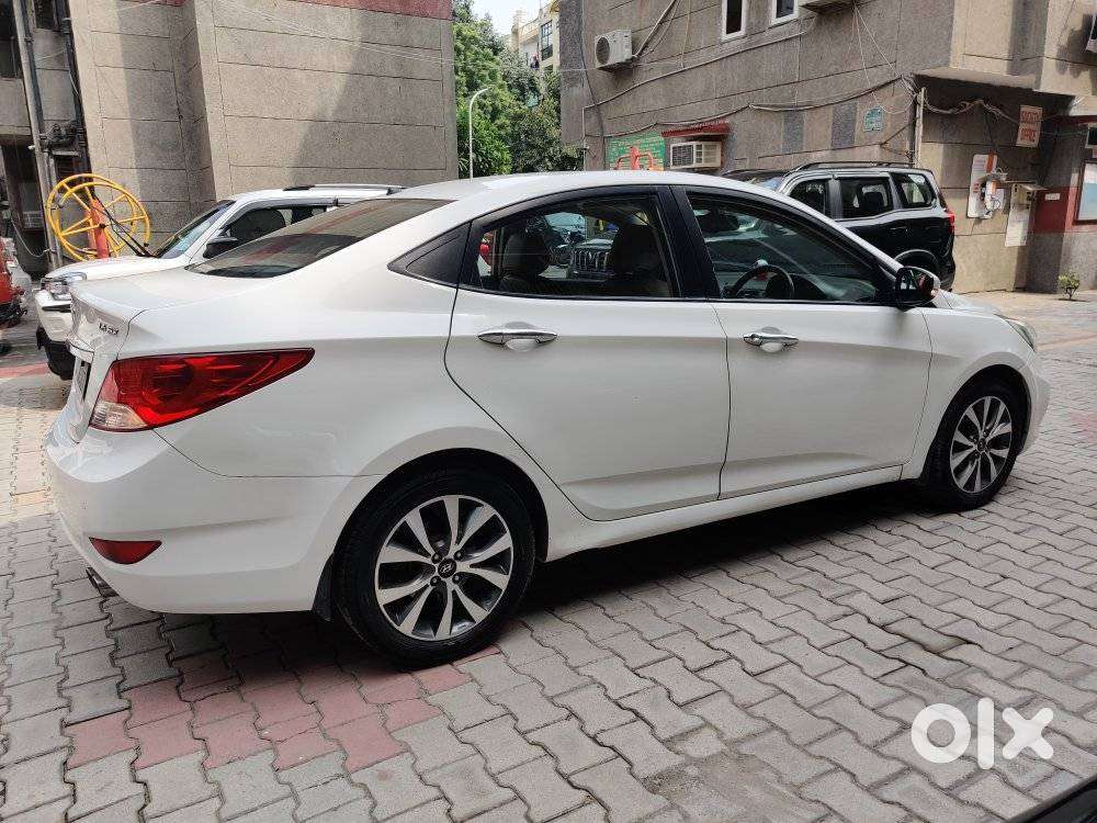 Hyundai Verna 1.6 Sx Vtvt, 2014, Petrol
