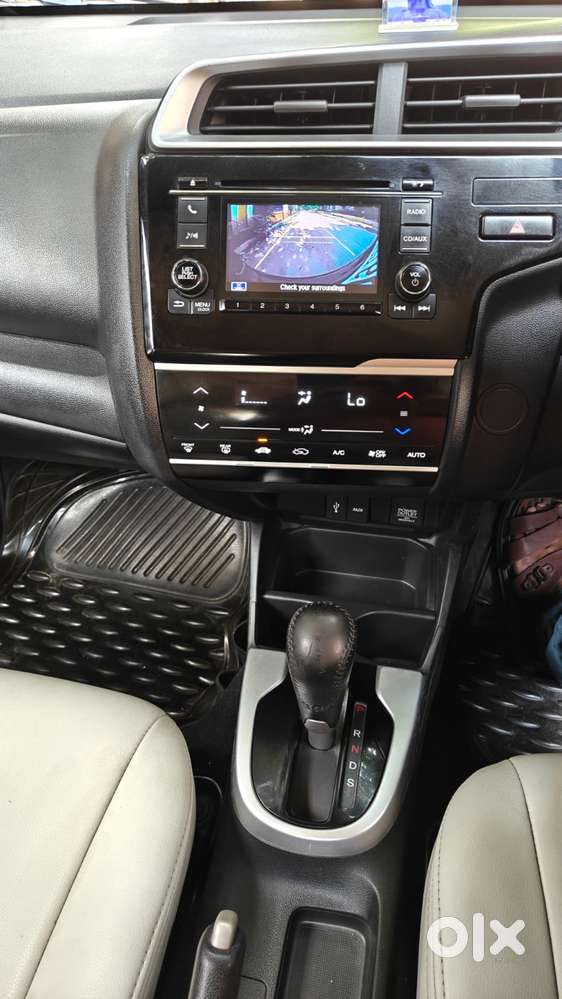 Honda Jazz V Cvt, 2016, Petrol