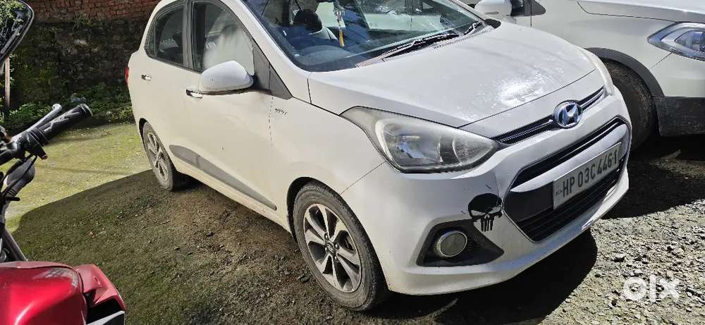 Hyundai Xcent Petrol Manual 2015 Variant