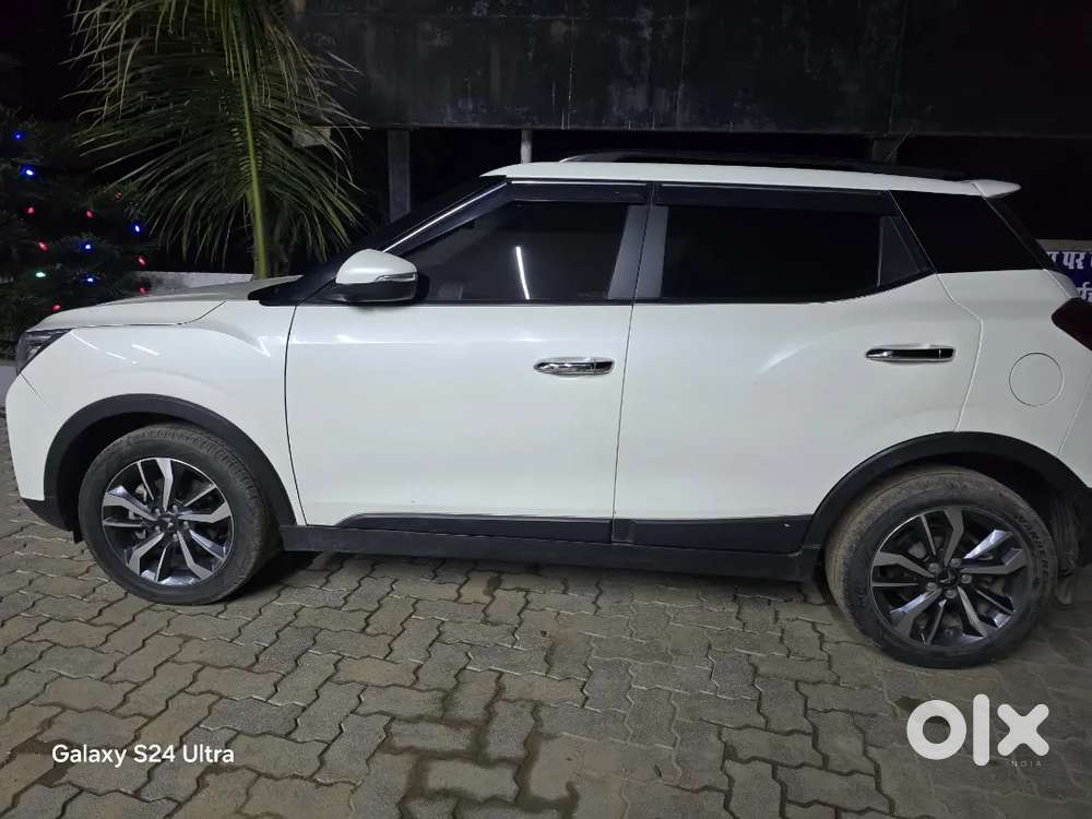 Mahindra Xuv300 2023 Diesel Well Maintained