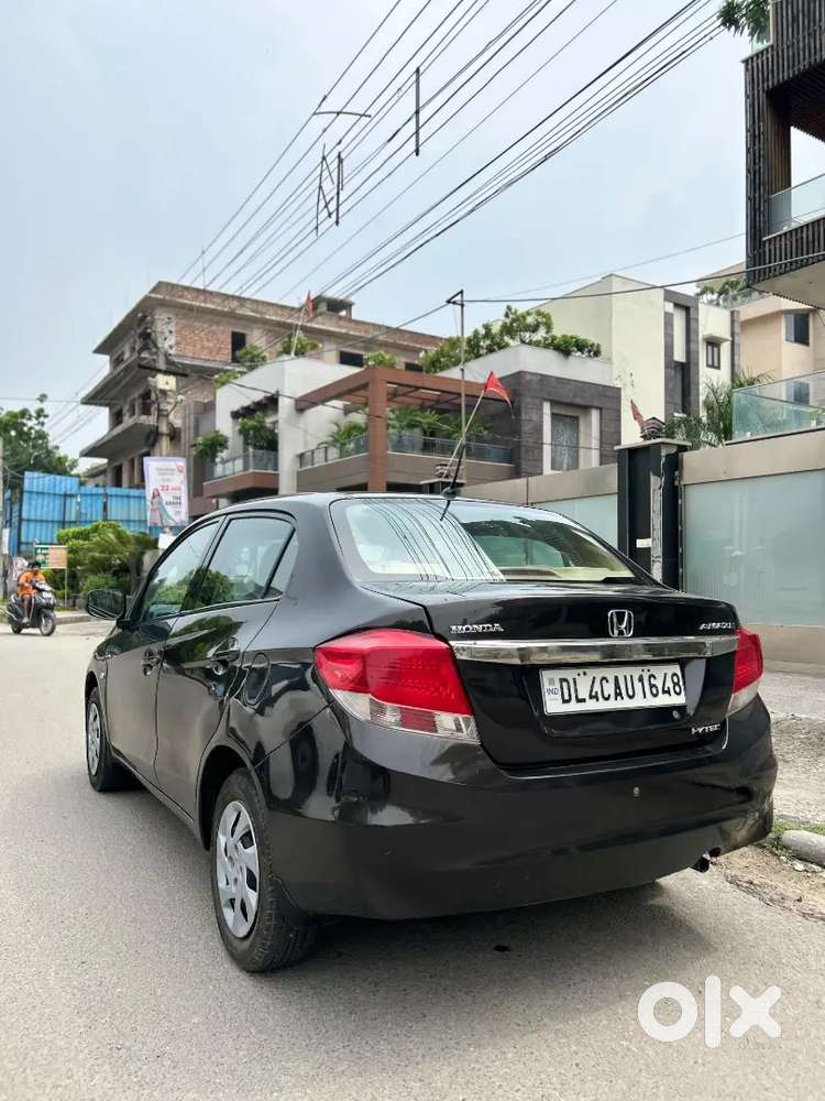 Honda Amaze 2015 December Cng & Hybrids 76000 Km Driven