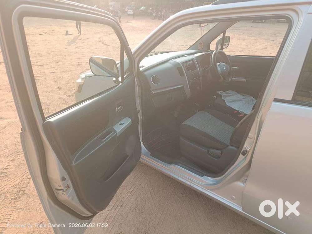 Maruti Suzuki Wagon R Lxi Optional, 2010, Cng & Hybrids