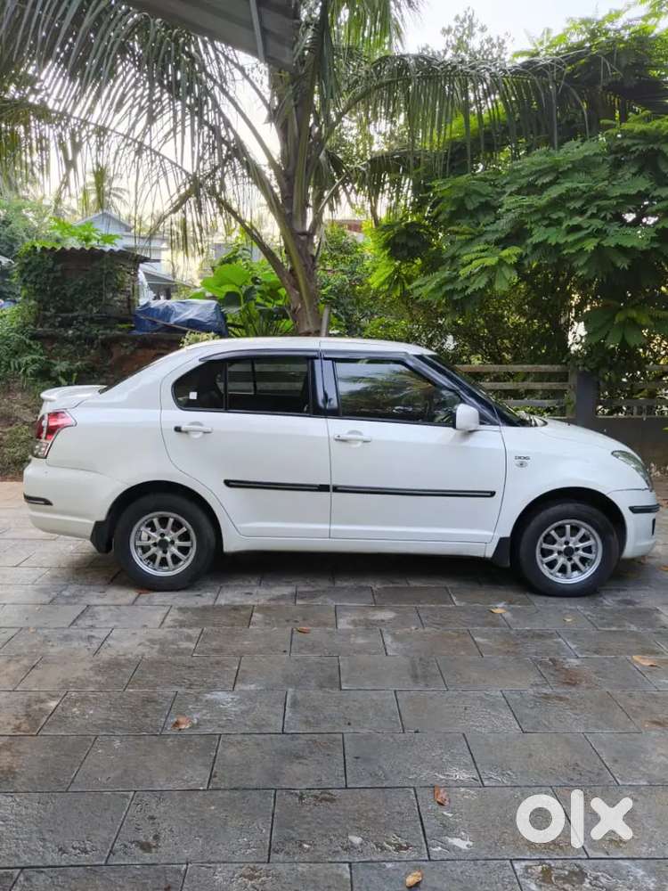 Maruti Suzuki Dzire 2010