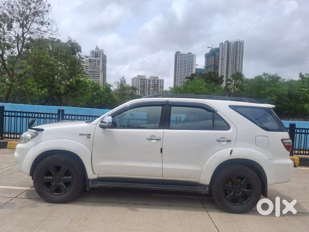 Toyota Fortuner 3.0 4x4 Manual, 2010, Diesel