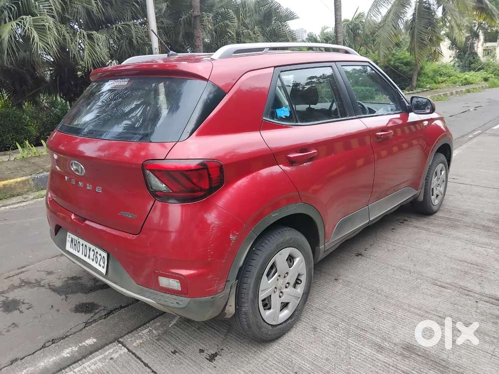 Hyundai Venue S 1.2 Petrol, 2022, Petrol
