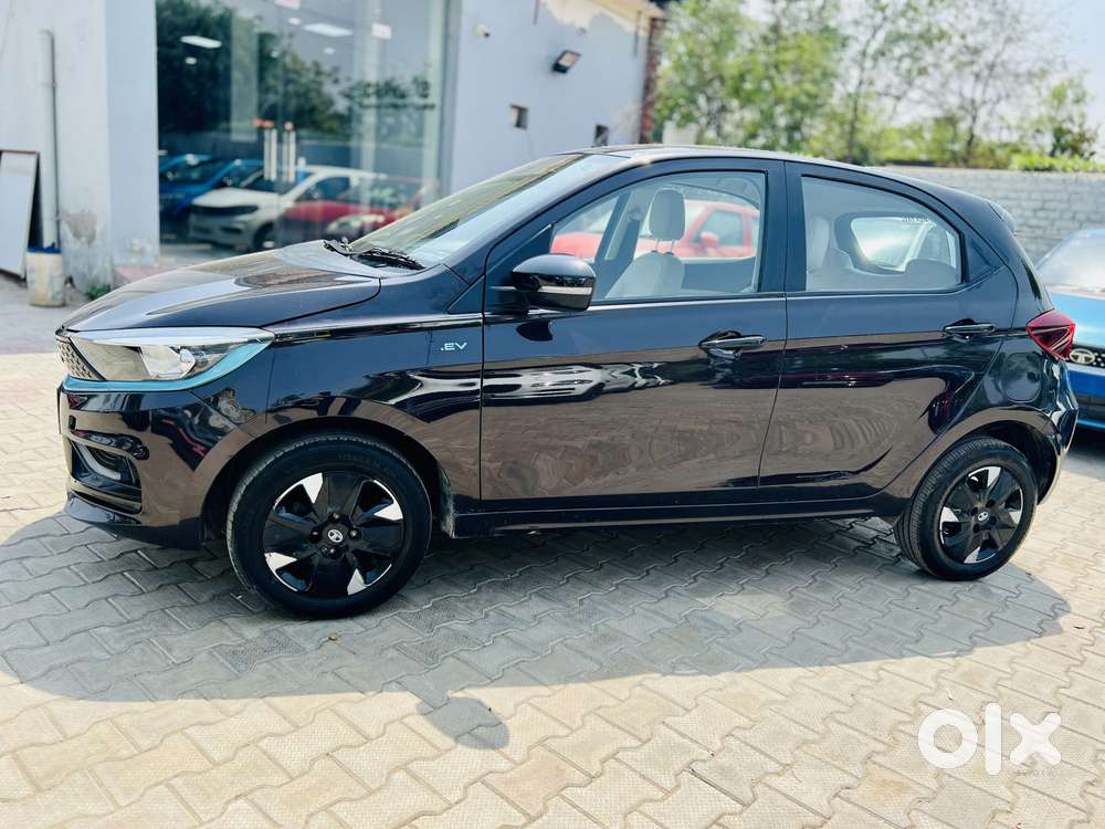 Tata Tiago Ev Xz Plus Tech Lux Long Range Fast Charger, 2024, Electr..