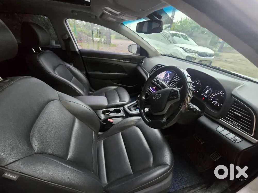 Hyundai Elantra 2019 Petrol