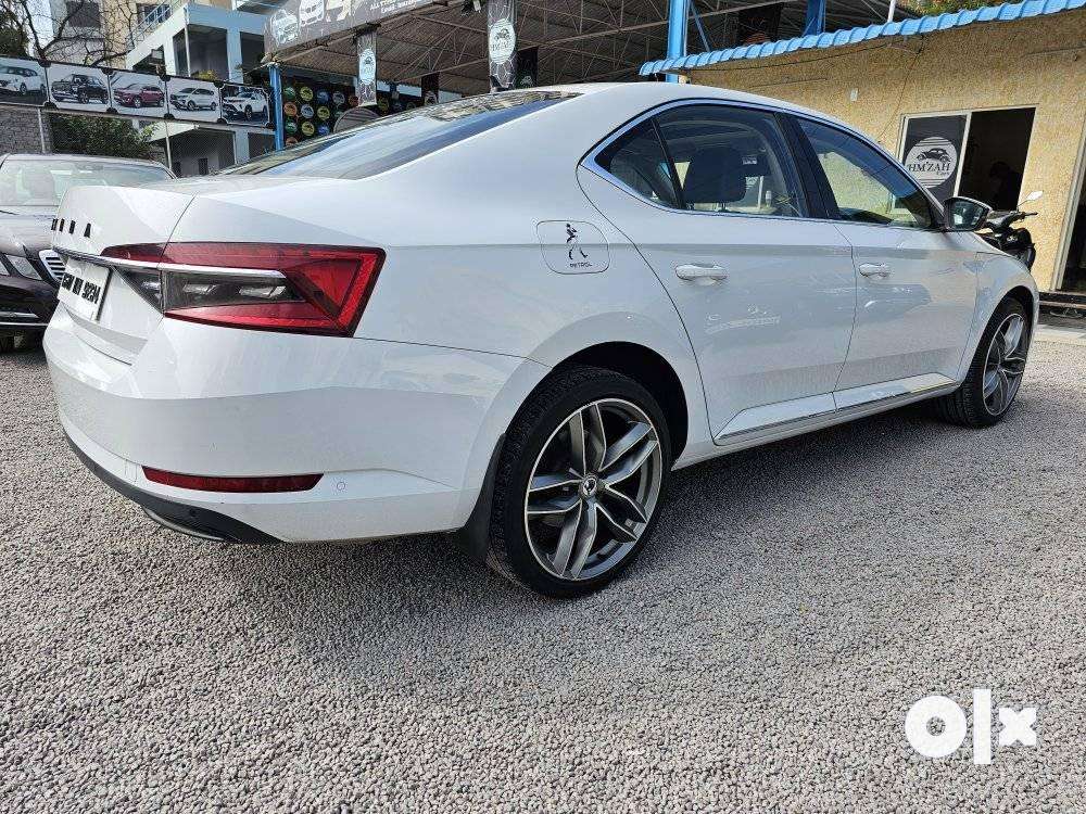 Skoda Superb L&K 2.0 TDI AT, 2021, Petrol - Cars - 1748949339