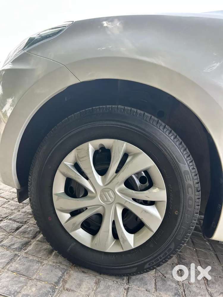 Maruti Suzuki Swift Vxi, 2023, Petrol