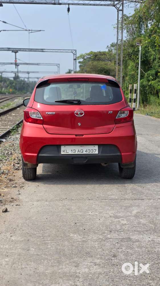 Tata Tiago 1.2 Revotron Xz, 2018, Petrol