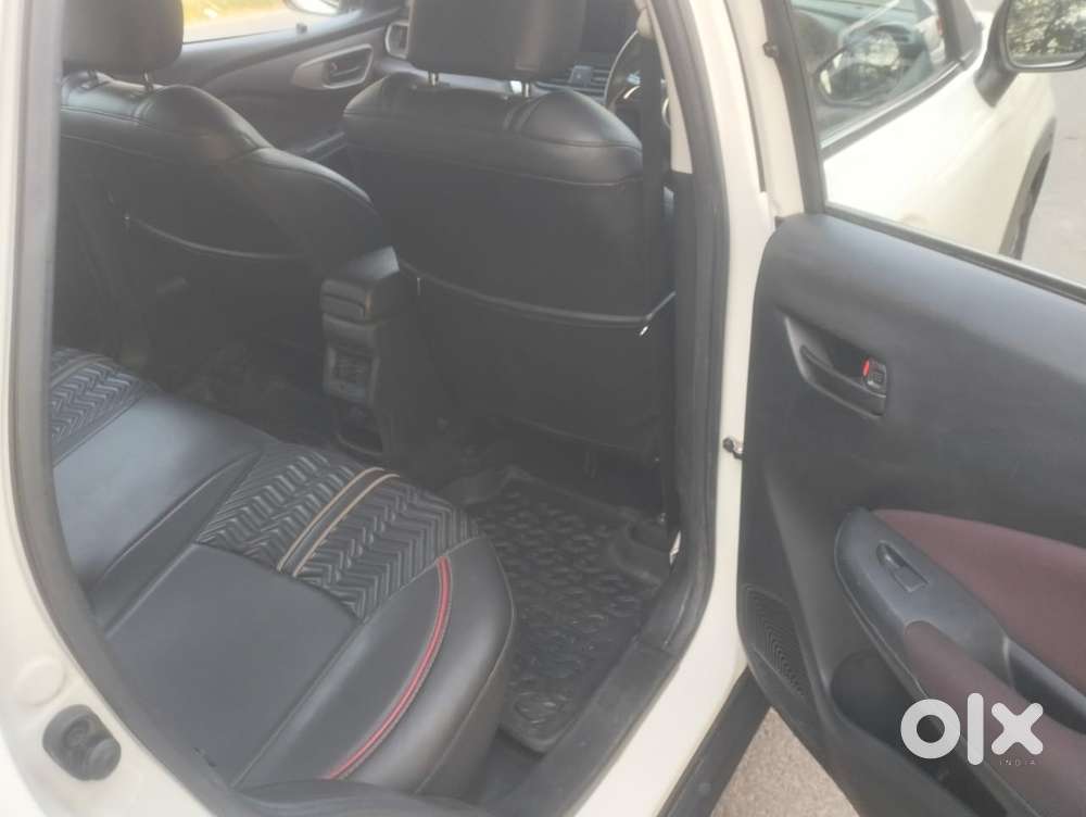 Maruti Suzuki Fronx Delta 1.2 Ags, 2023, Cng & Hybrids