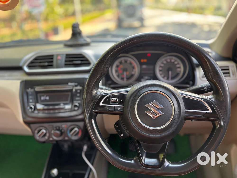 Maruti Suzuki Swift Dzire 1.3 Vxi, 2021, Petrol
