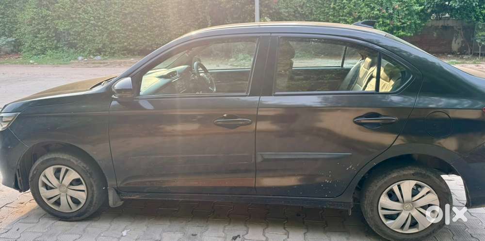 Honda Amaze Automatic Petrol 39000 Km Driven