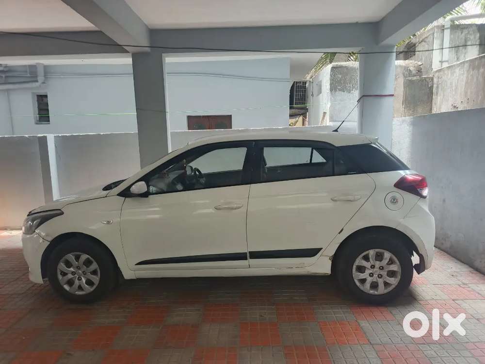Hyundai Elite I20 2014 Petrol 94000 Km Driven