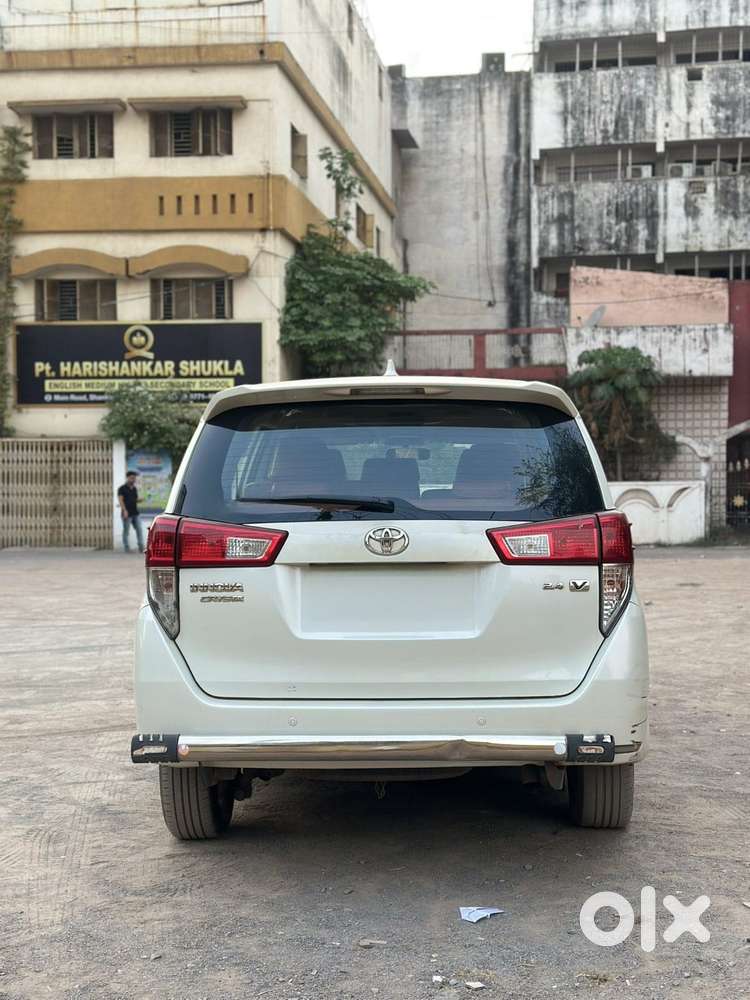Toyota Innova Crysta 2.4 V, 2018, Diesel