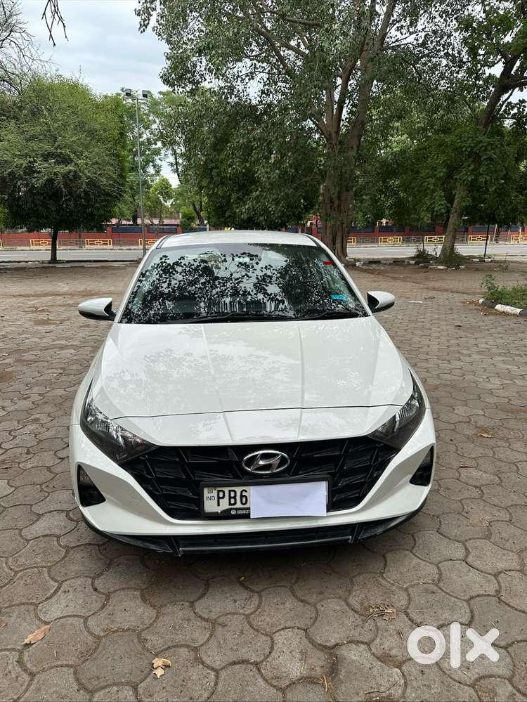 Hyundai I20 2021 Sportz  Automatic  Fancy Number  Well Maintained