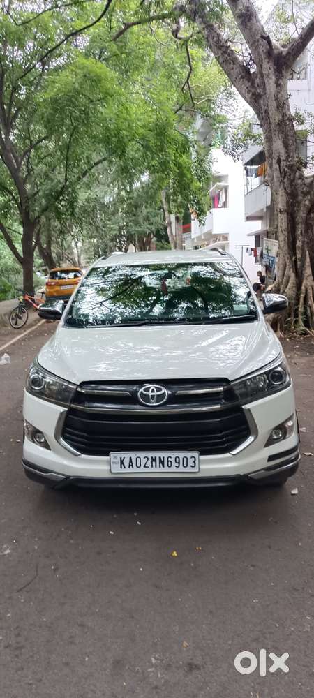 Toyota Innova Crysta Touring Sport 2.4 Mt, 2018, Diesel