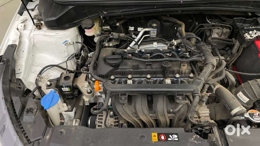 Hyundai New I20 1.2 Asta (o) Ivt, 2025, Petrol