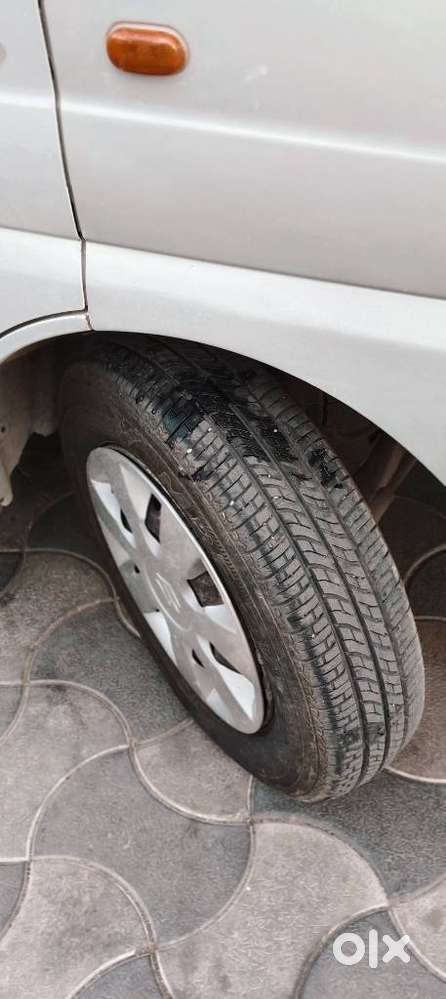 Maruti Suzuki Eeco 7 Seater Ac, 2011, Petrol