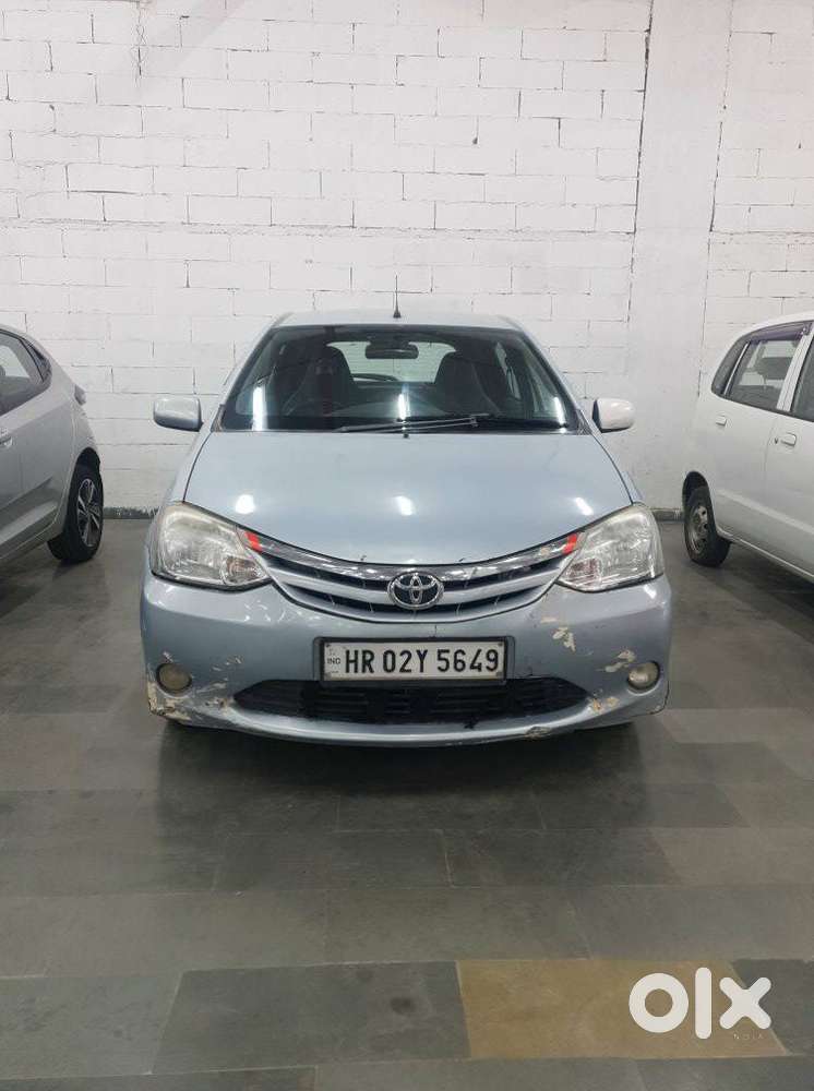 Toyota Etios Liva 2011-2012 V, 2011, Petrol
