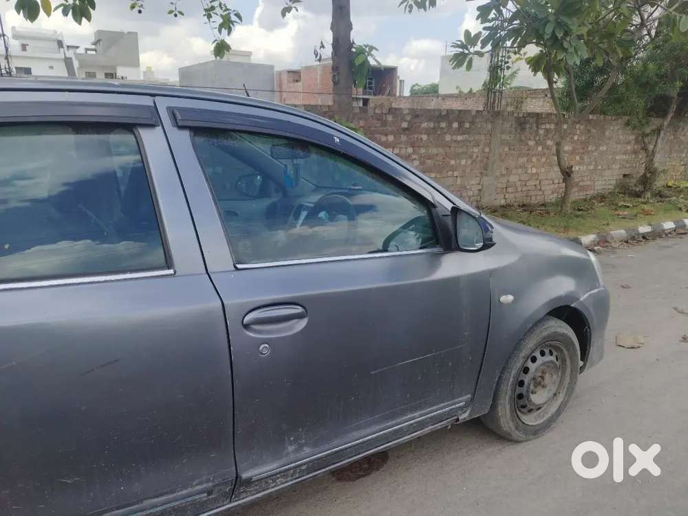 Toyota Etios Liva 2015 Diesel 250000 Km Driven