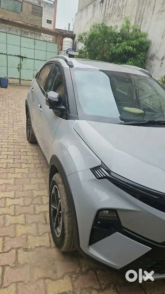 Tata Nexon Creative+ December 2025
18000 Km Driven