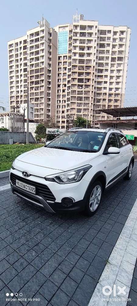 I 20 Active Petrol (22000 Kms)