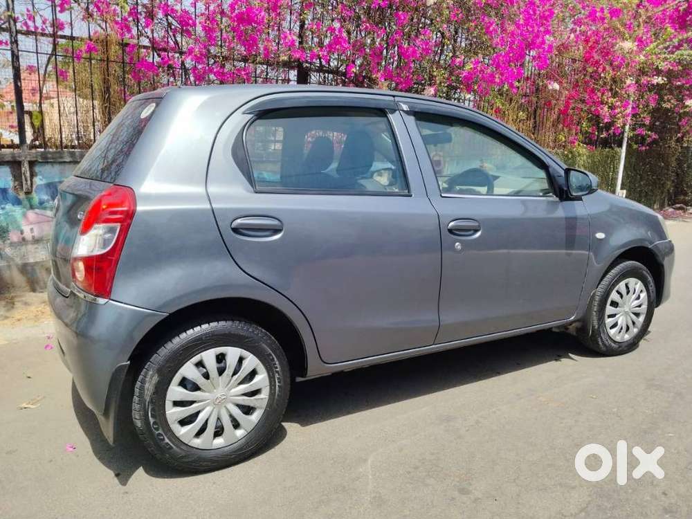 Toyota Etios Liva 2013-2014 G, 2014, Petrol