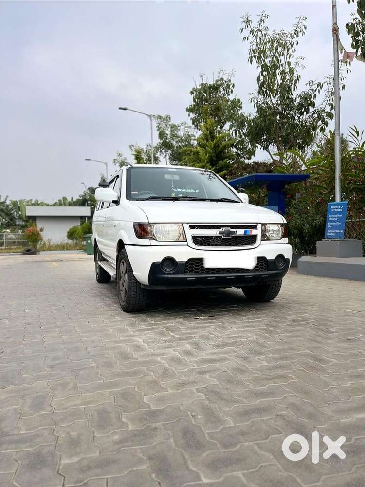 Chevrolet Tavera 2012