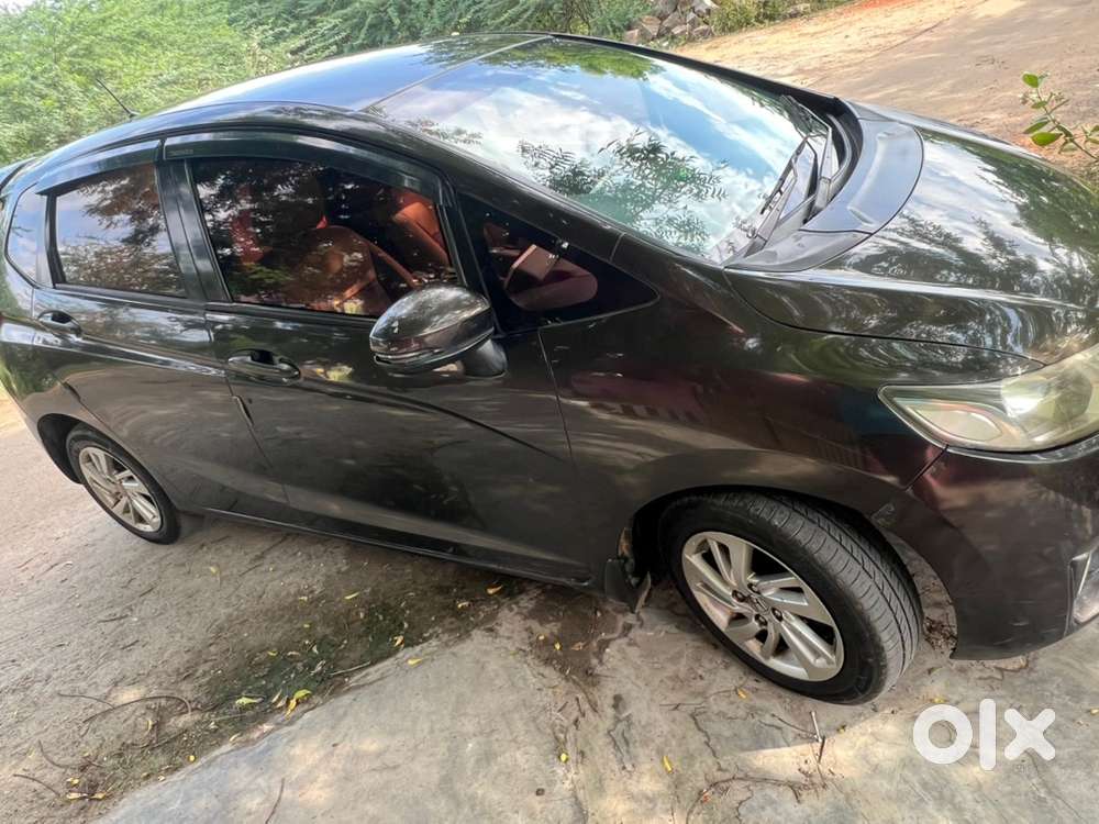  Honda Jazz V I-dtec &ndash; 2018 Model | Excellent Condition
