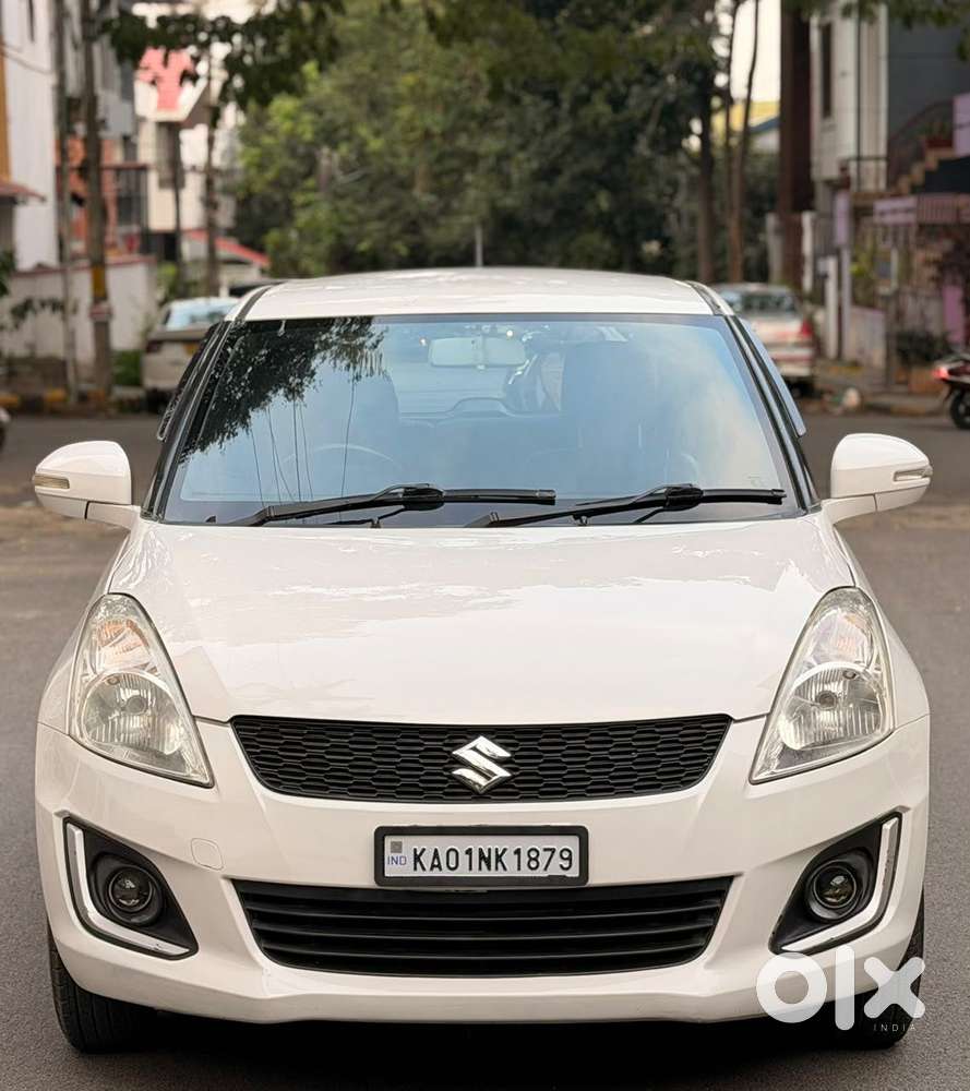 Maruti Suzuki Swift Vxi With Abs, 2015, Petrol