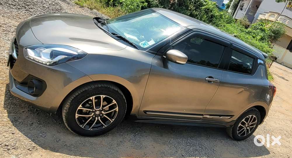 Maruti Suzuki Swift Zxi Plus, 2022, Petrol