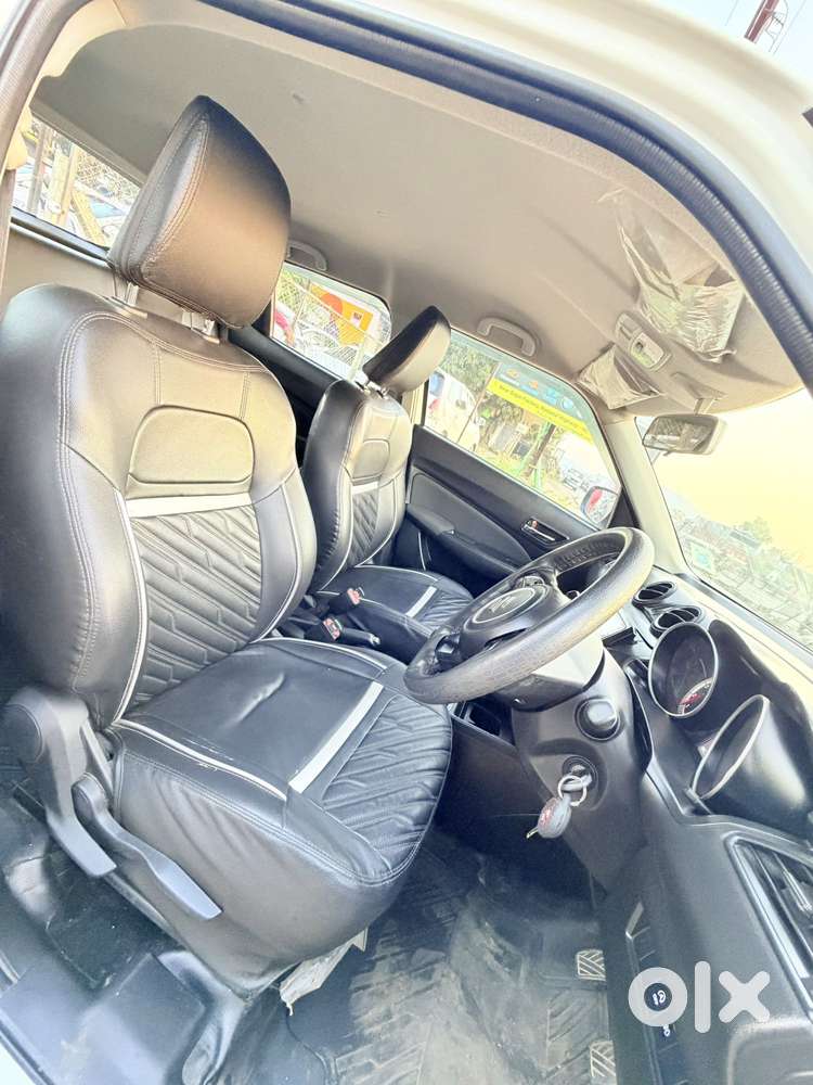 Maruti Suzuki Swift Vvt Vxi, 2021, Petrol