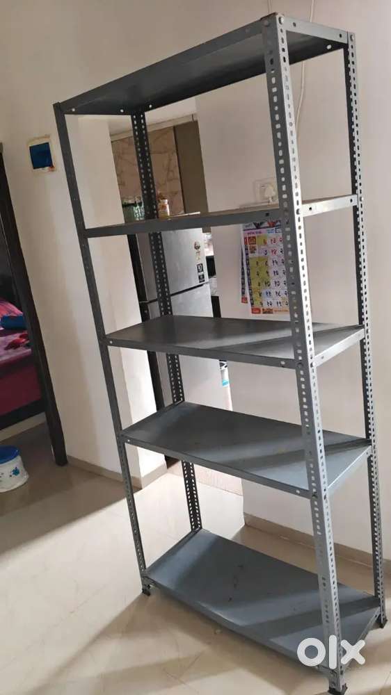 Metal rack 3 ft by 2 ft size