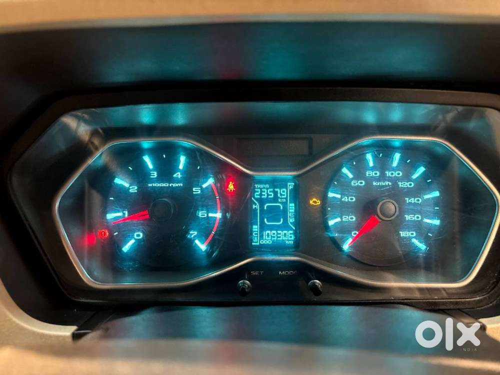 Mahindra Scorpio Classic 2.2 S 11 Mt 7 Str, 2023, Diesel