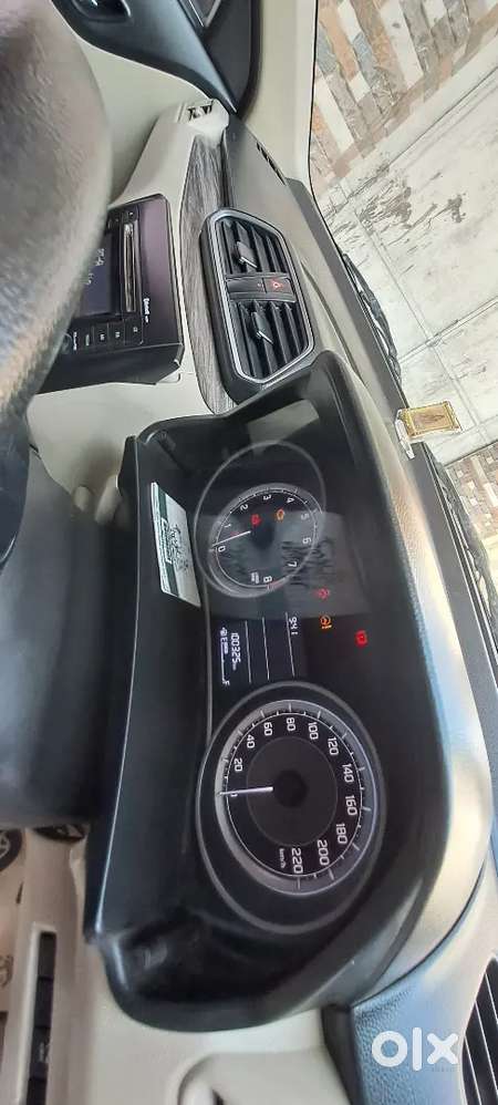 Maruti Suzuki Dzire 2020 Cng & Hybrids 98560 Km Driven