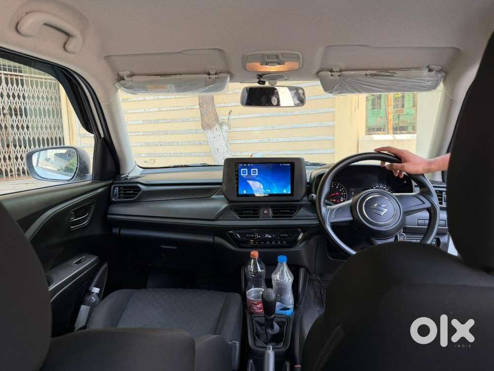 Lxi 2025 With Parking Sensors/reverse Camera/music System