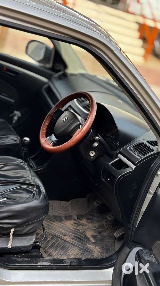 Maruti Suzuki Swift Amt Vxi, 2015, Petrol