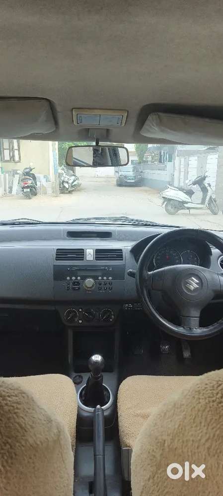 Swift Dzire Maruti 2010