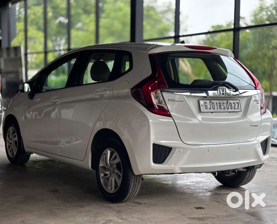 Honda Jazz 1.2 V I Vtec, 2016, Petrol