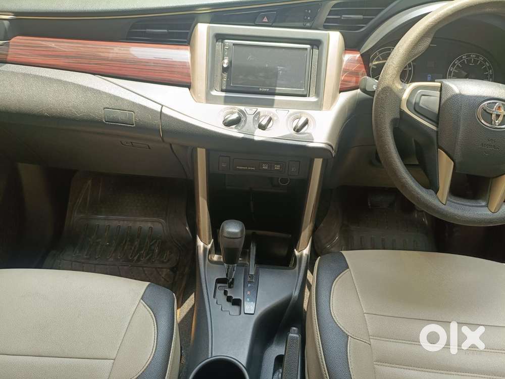 Toyota Innova Crysta 2.8 Gx At, 2017, Diesel