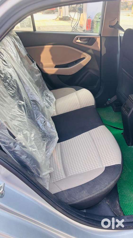 Hyundai I20 Asta (o) 1.2 Mt, 2019, Petrol