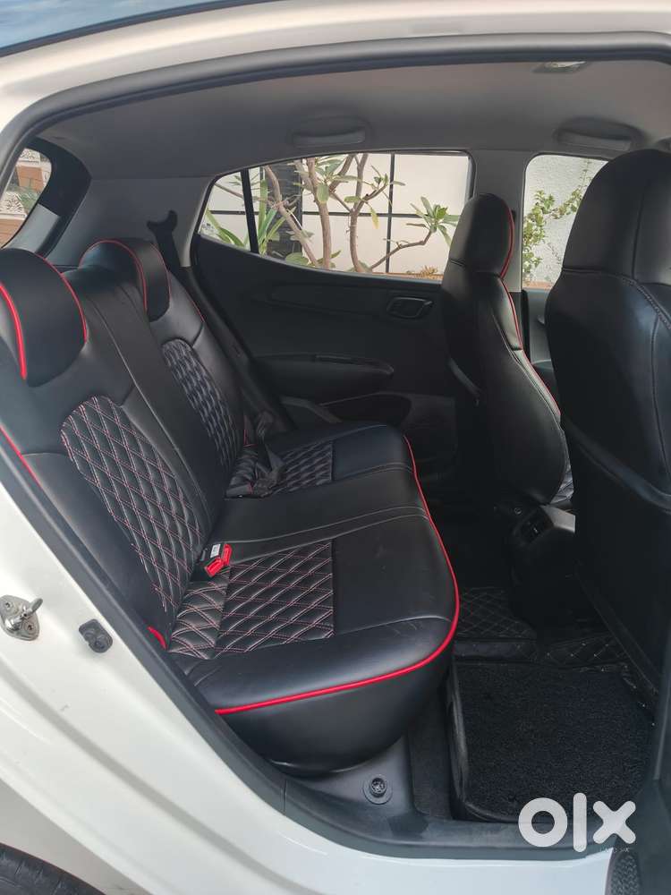 Hyundai Grand I10 Nios Sportz Dual Tone, 2021, Petrol