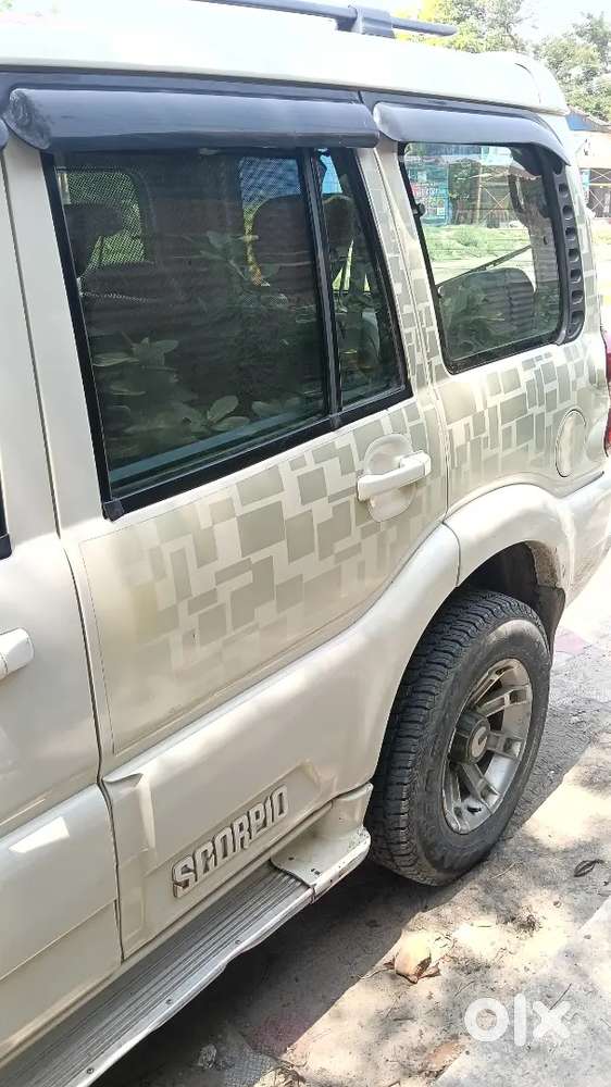 Mahindra Scorpio 2013 Diesel Well Maintained